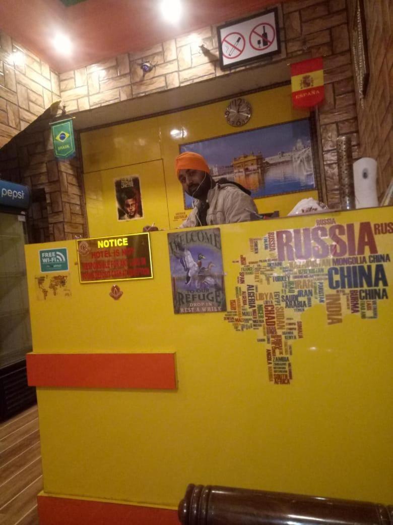 Wow Backpackers Hostels Amritsar Buitenkant foto