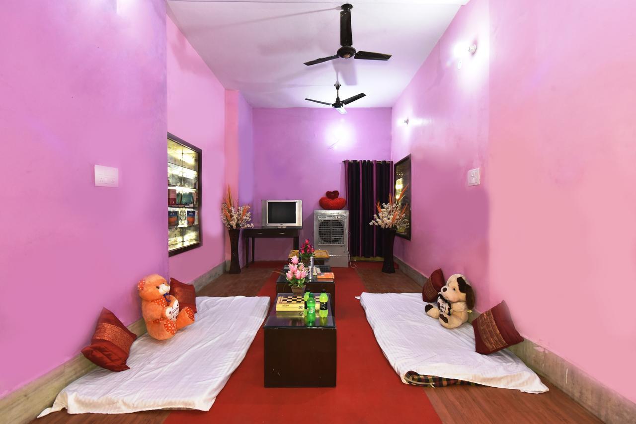Wow Backpackers Hostels Amritsar Buitenkant foto