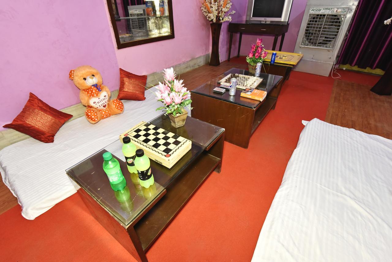 Wow Backpackers Hostels Amritsar Buitenkant foto