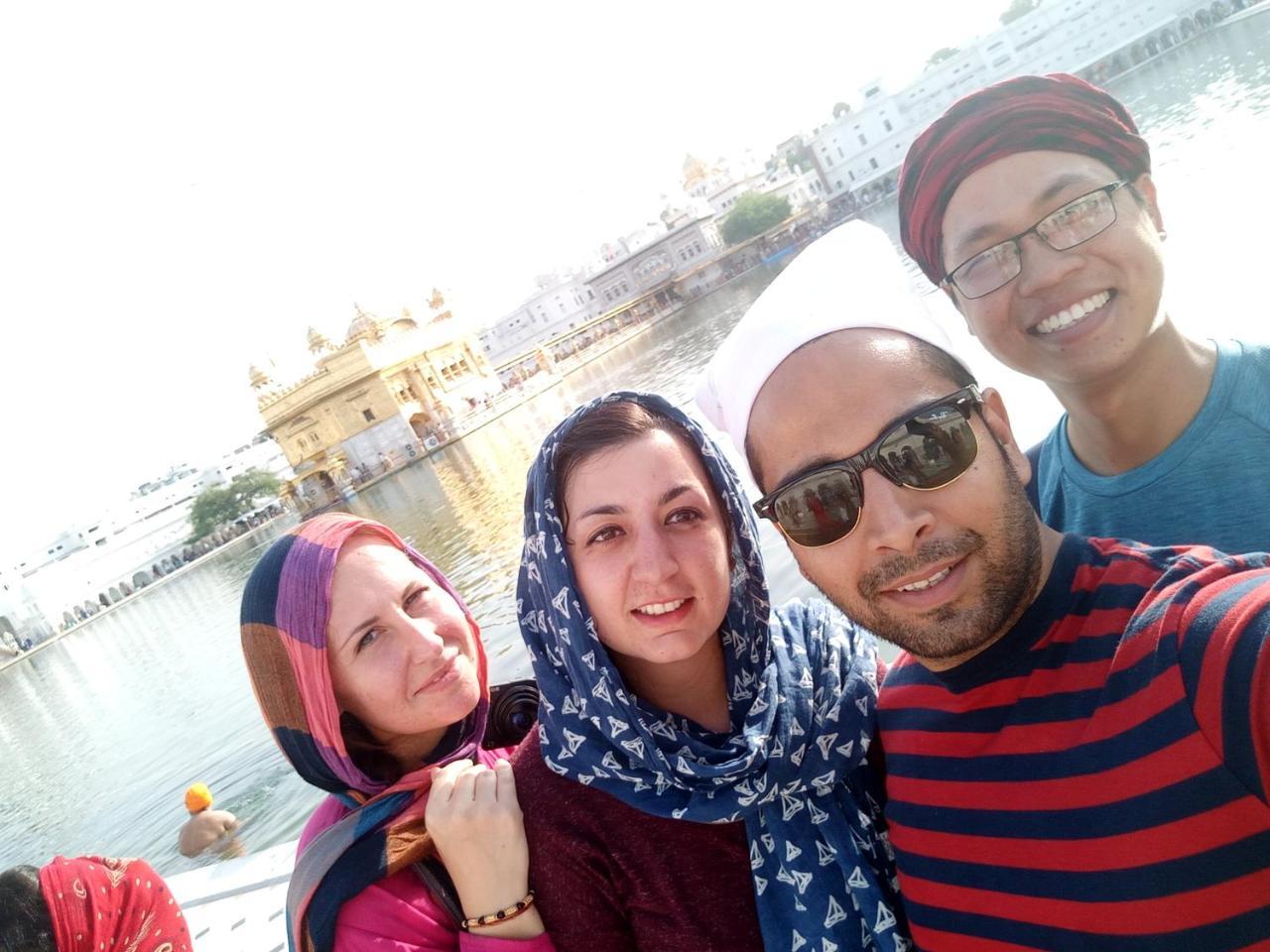 Wow Backpackers Hostels Amritsar Buitenkant foto