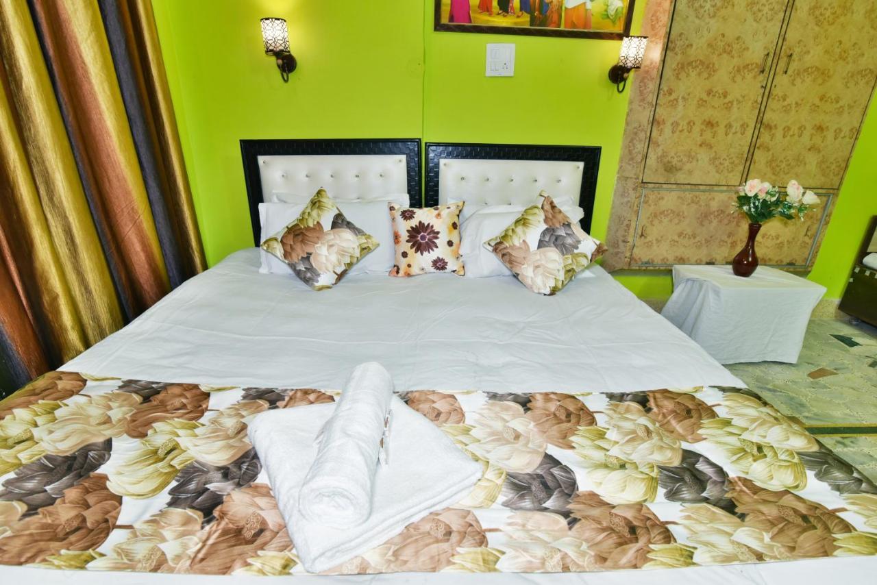 Wow Backpackers Hostels Amritsar Buitenkant foto